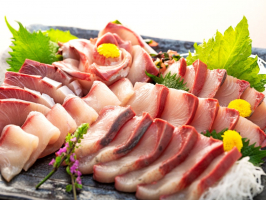 【年末鮮魚】④長崎県産養殖ブリ刺身用(皮引き・柵)